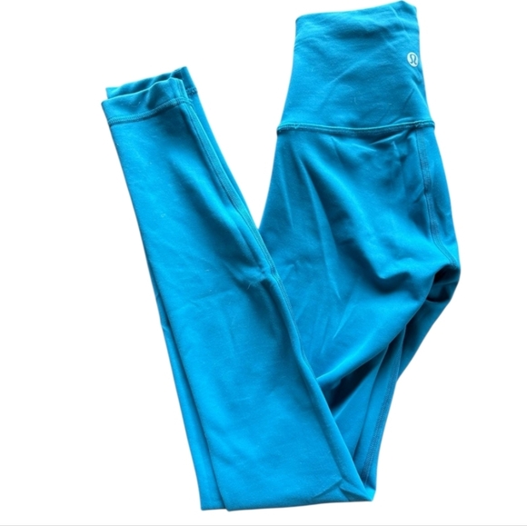 lululemon athletica Pants - LULULEMON Cropped Blue Leggings Size 4